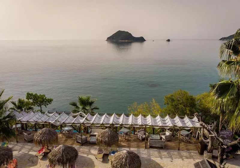 Fotos del hotel Gloria Maris Hotel Suites And Villa:  15