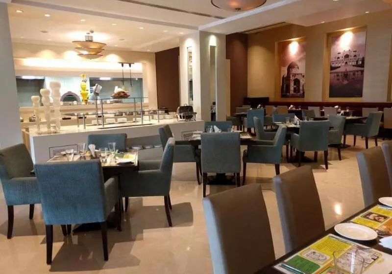 Fotos del hotel Lemon Tree Premier 2, Gurugram:  21