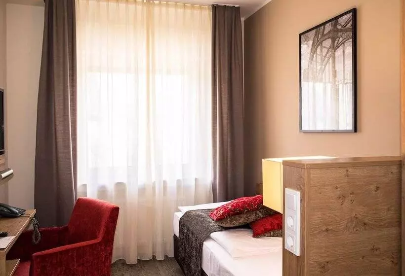 Fotos del hotel Maingau:  25