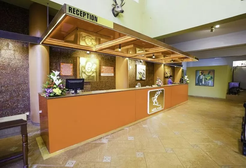 Fotos del hotel Neelams The Grand:  3