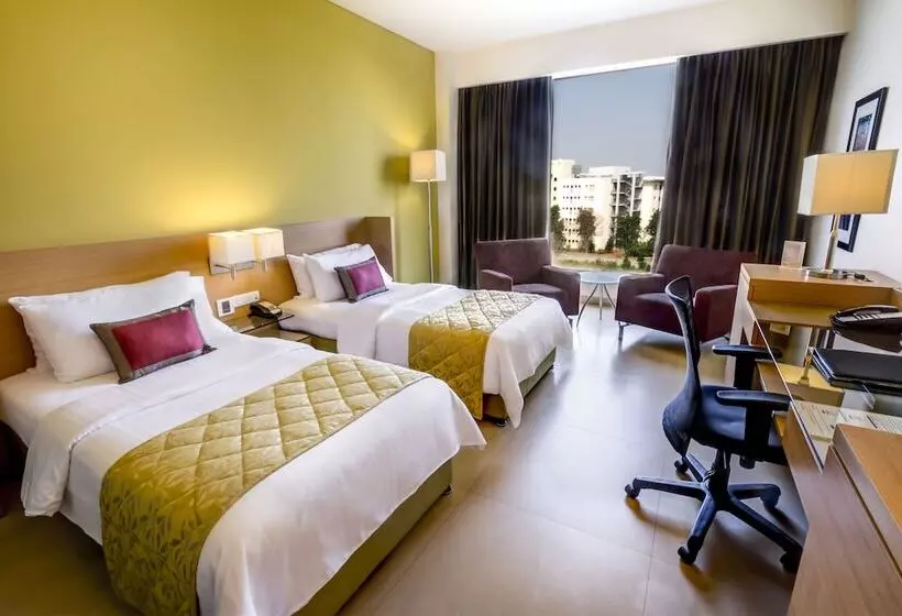 Fotos del hotel Radha Regent Electronic City:  16