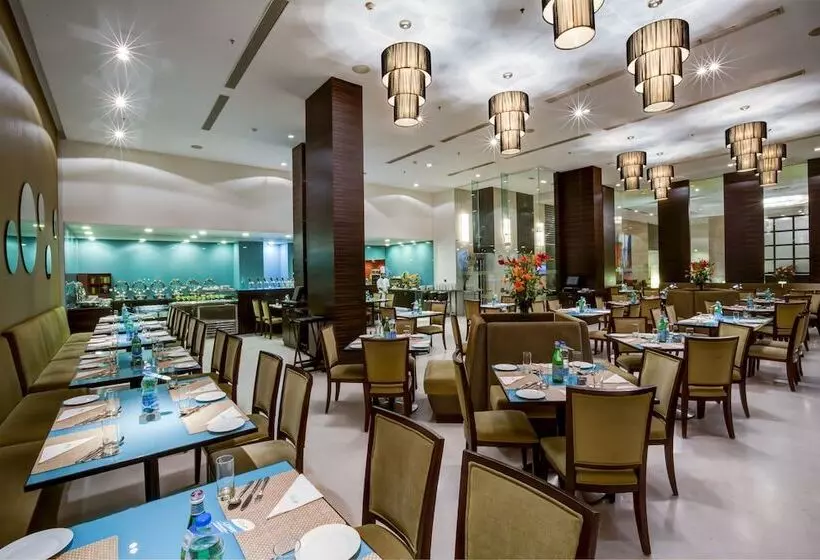 Fotos del hotel Radha Regent Electronic City:  17