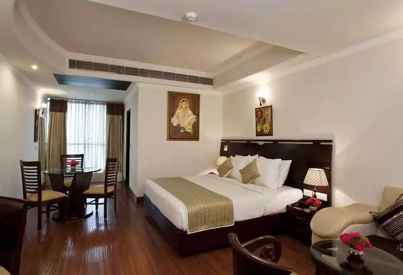 Fotos del hotel Saptagiri:  14