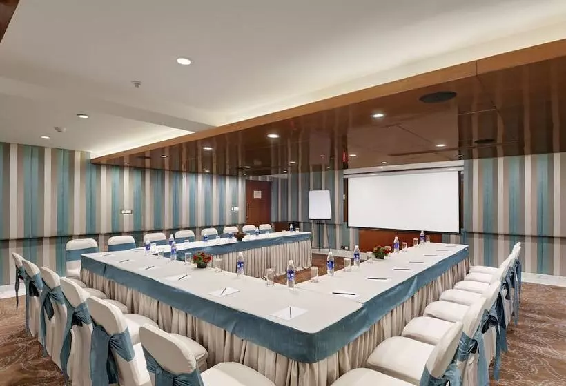 Fotos del hotel The Elanza , Bangalore:  19