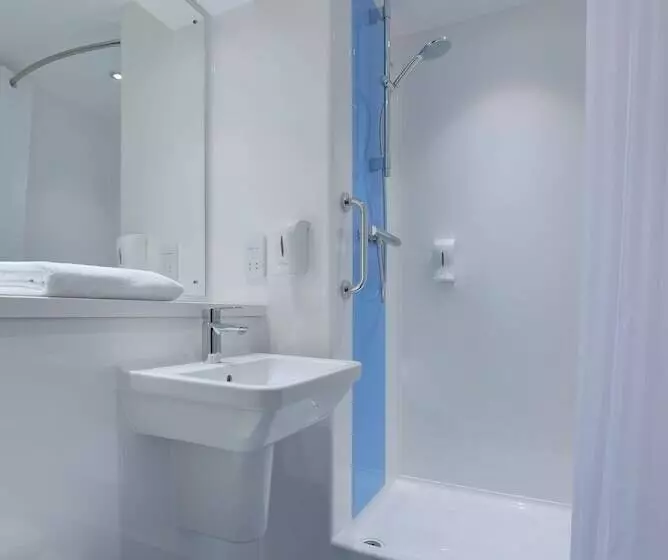 Fotos del hotel Travelodge Edinburgh Airport Ratho Station:  5