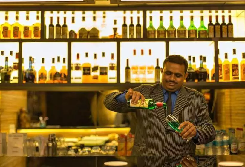 Fotos del hotel Vesta Maurya Palace:  19