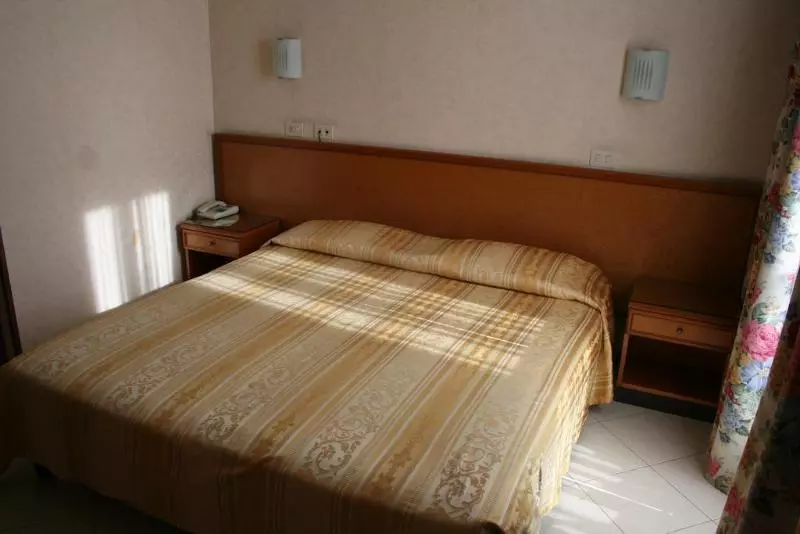 Fotos del hotel Città 2000:  15