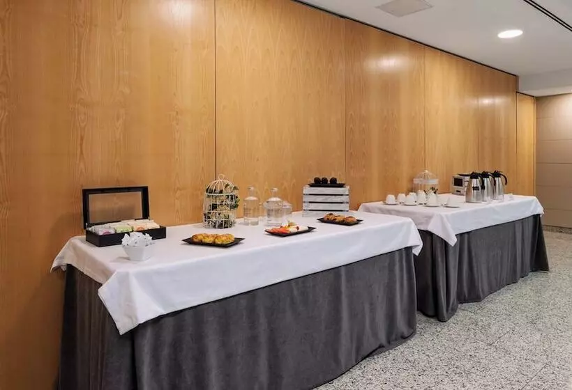 Fotos del hotel Crowne Plaza Madrid Airport:  110
