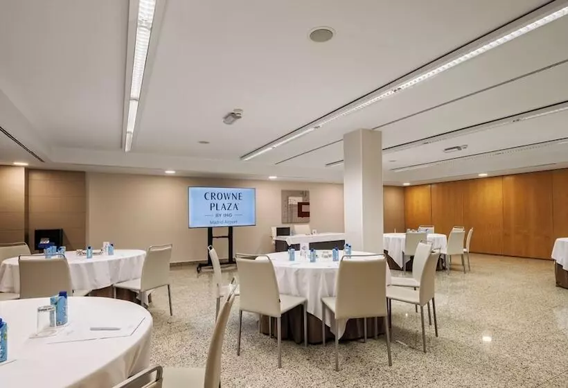 Fotos del hotel Crowne Plaza Madrid Airport:  114
