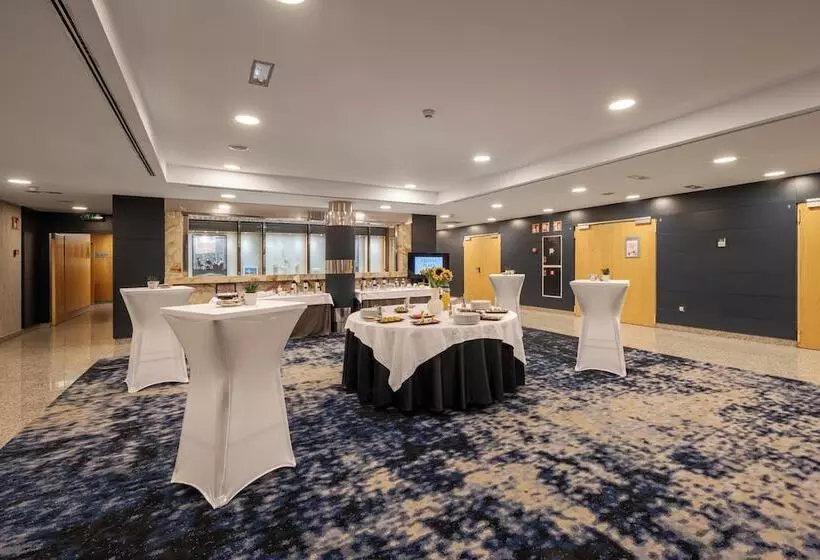 Fotos del hotel Crowne Plaza Madrid Airport:  121