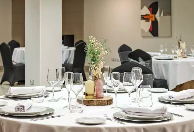 Fotos del hotel Crowne Plaza Madrid Airport:  5