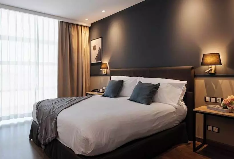 Fotos del hotel Crowne Plaza Madrid Airport:  32