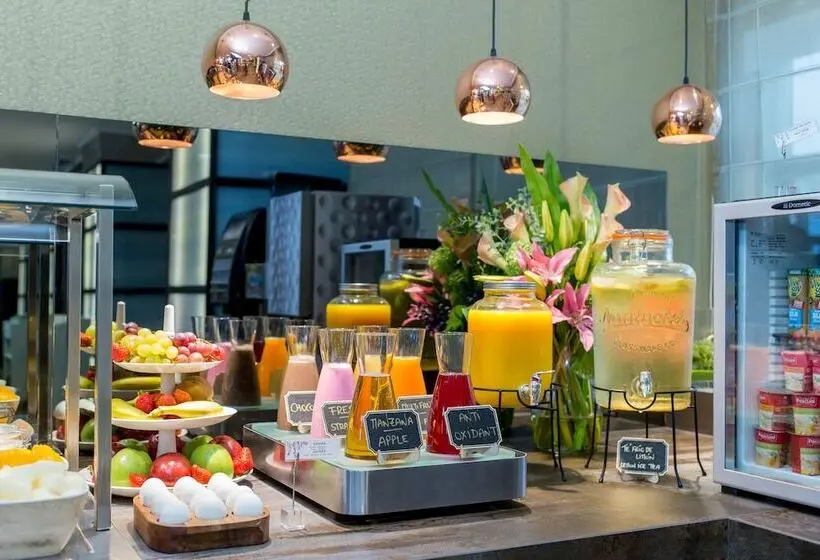 Fotos del hotel Crowne Plaza Madrid Airport:  52