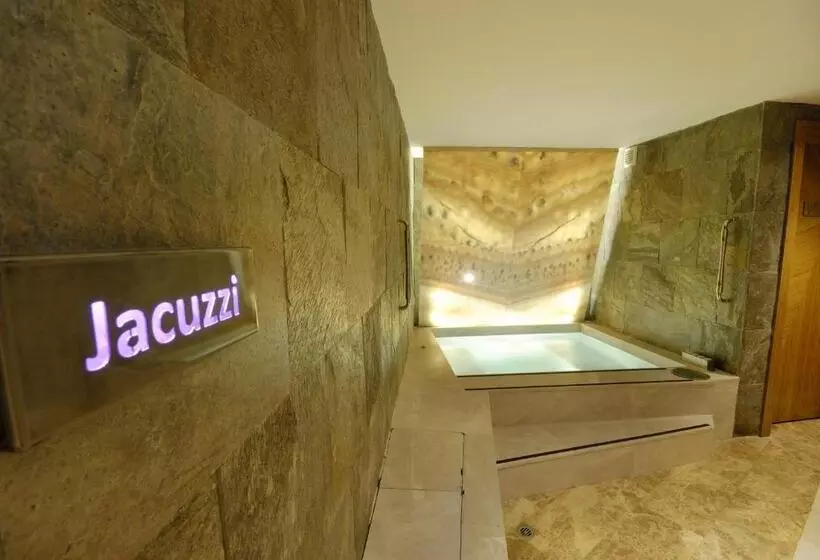 Fotos del hotel Tulip City:  13