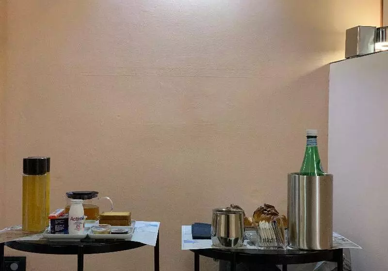 Fotos del hotel Albergo Delle Regioni:  4