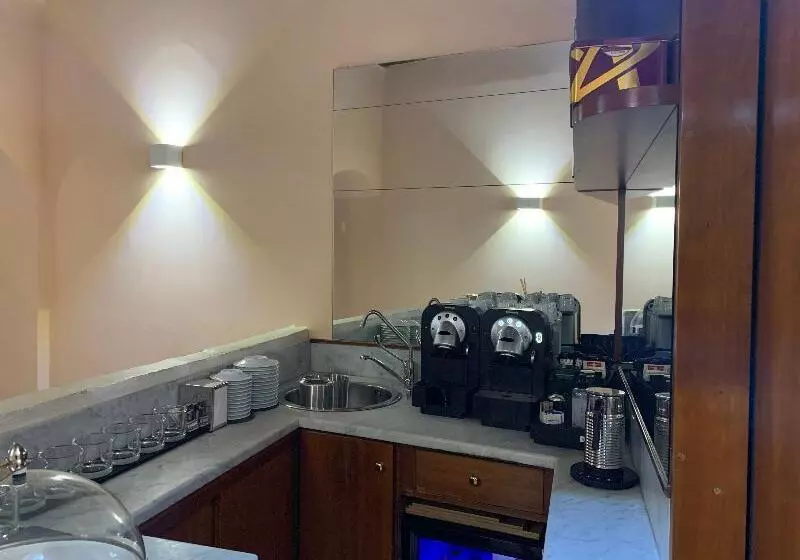 Fotos del hotel Albergo Delle Regioni:  5