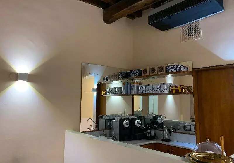 Fotos del hotel Albergo Delle Regioni:  10