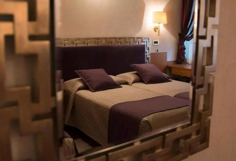 Fotos del hotel Europa:  9