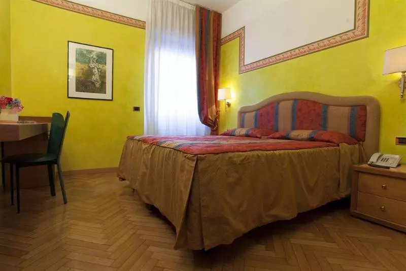 Fotos del hotel Europa:  24