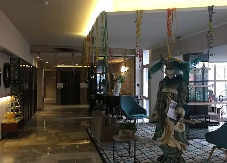 Fotos del hotel Lombardia:  8