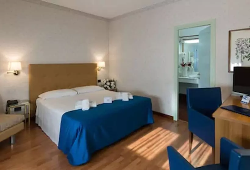 Fotos del hotel Lombardia:  17