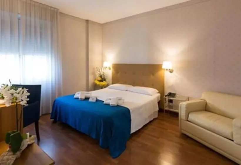 Fotos del hotel Lombardia:  14