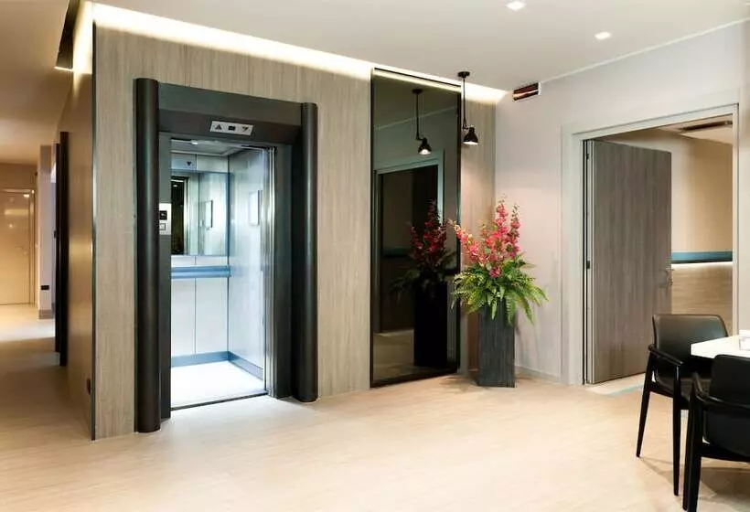 Fotos del hotel Lombardia:  3