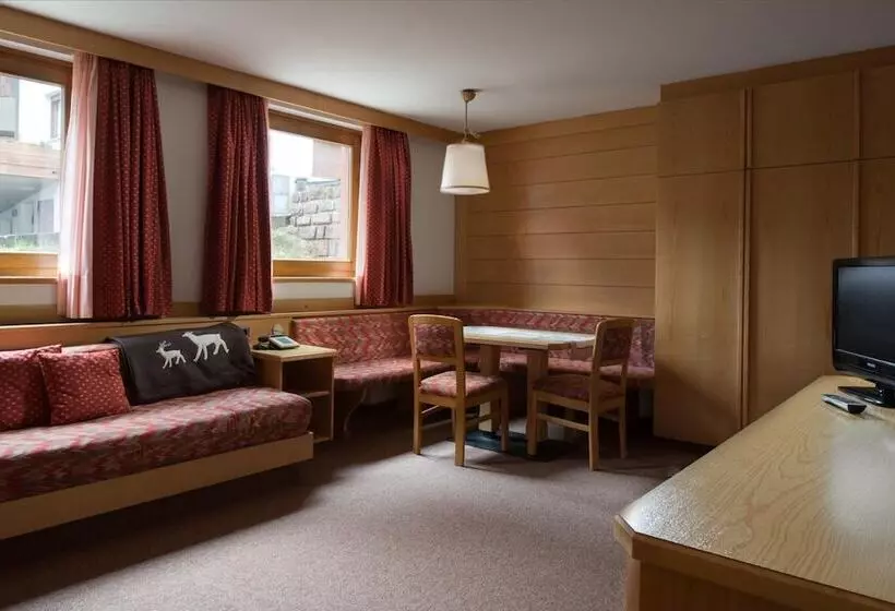 Fotos del hotel Apartments Lores:  2