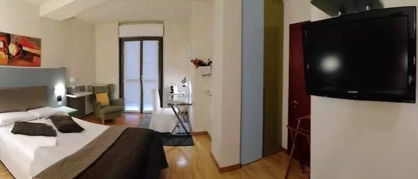 Fotos del hotel Mi:  12