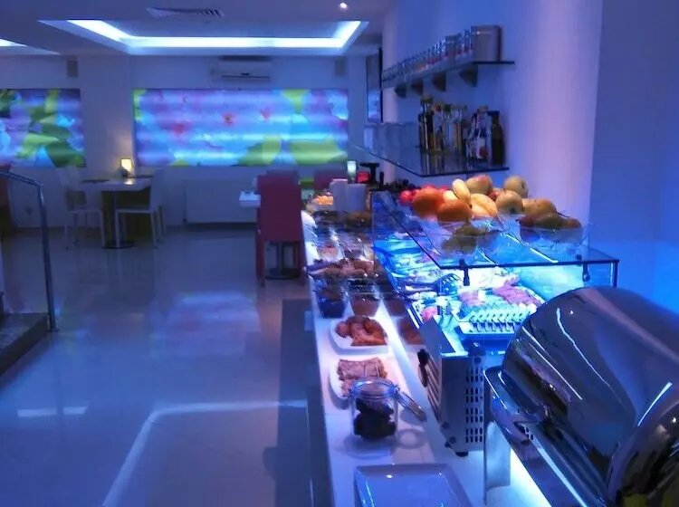 Fotos del hotel Christina:  9