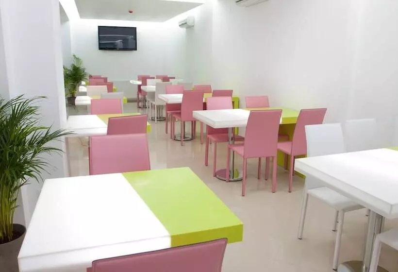 Fotos del hotel Christina:  3