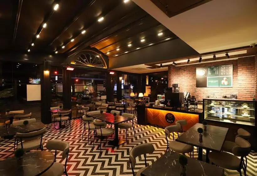 Fotos del hotel Ck Farabi:  7