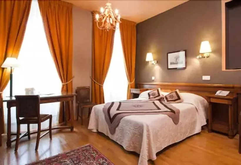 Fotos del hotel Hôtel Du Palais Bourbon:  11