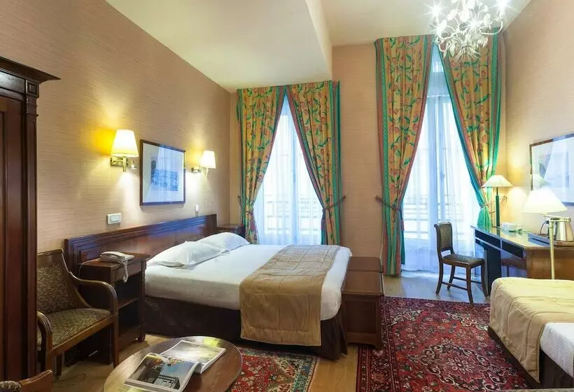 Fotos del hotel Hôtel Du Palais Bourbon:  15