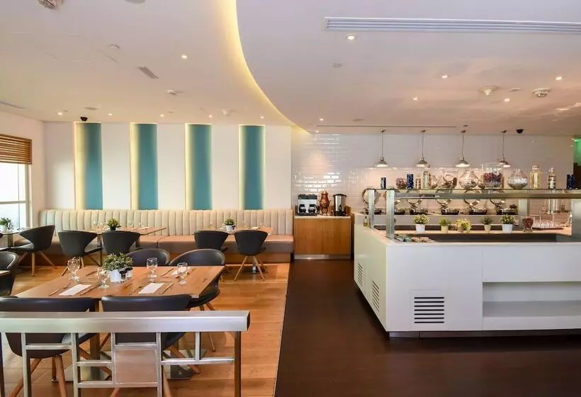 Fotos del hotel Premier Inn Dubai Silicon Oasis:  6