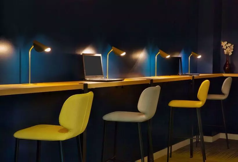 Fotos del hotel Sure  By Best Western Nantes Beaujoire:  9