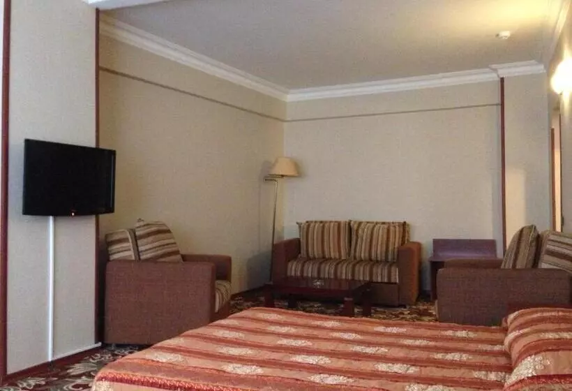 Fotos del hotel Monopol:  16