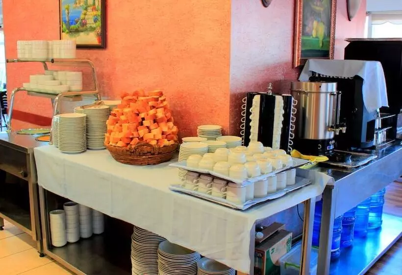 Fotos del hotel Yaztur:  4