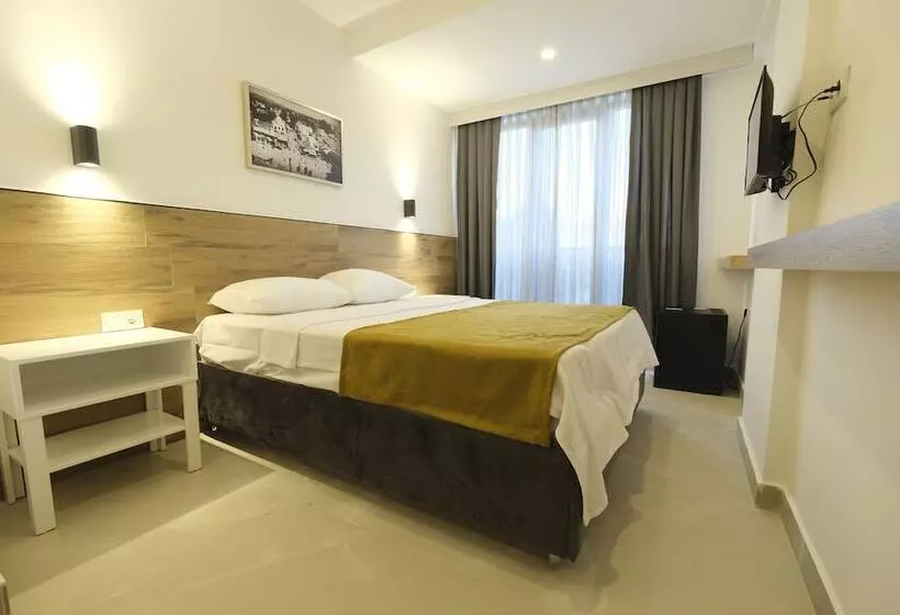 Fotos del hotel Tut:  11