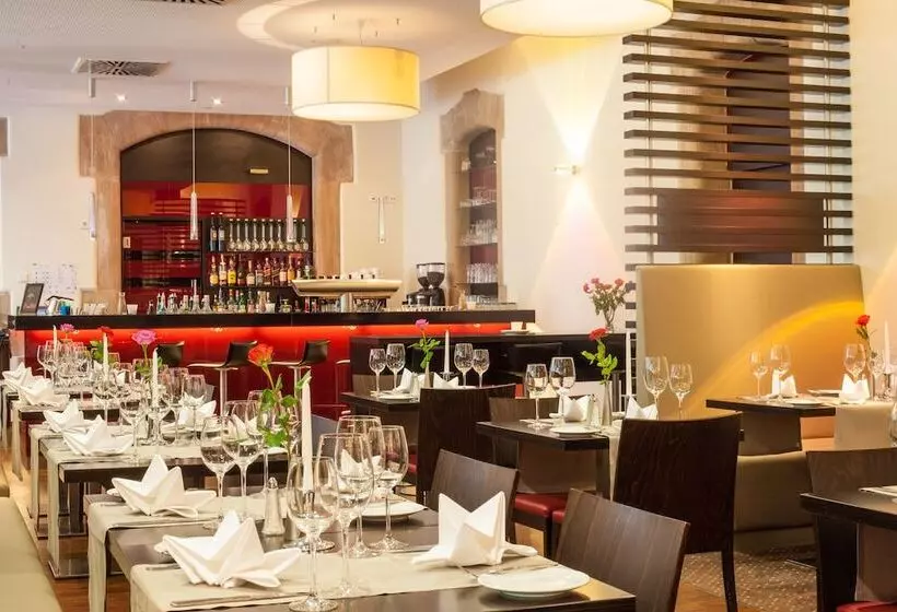 Fotos del hotel Novina Hotel Tillypark:  21