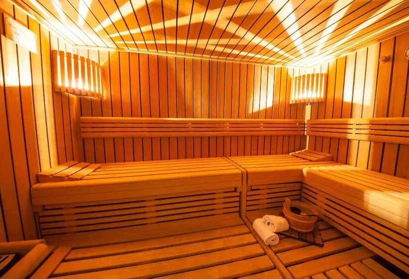 Fotos del hotel Novina Hotel Tillypark:  17