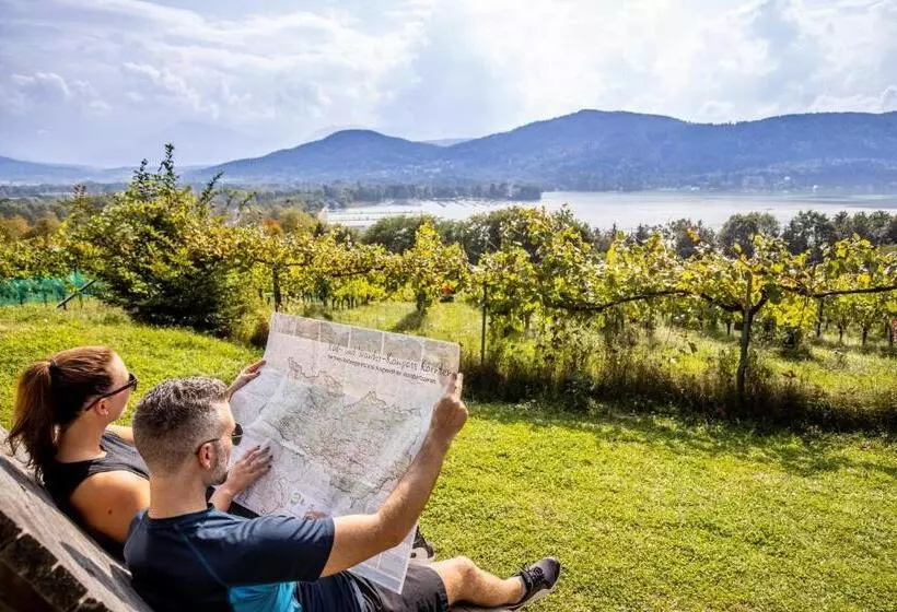 Fotos del hotel Seepark Wörthersee Resort:  10