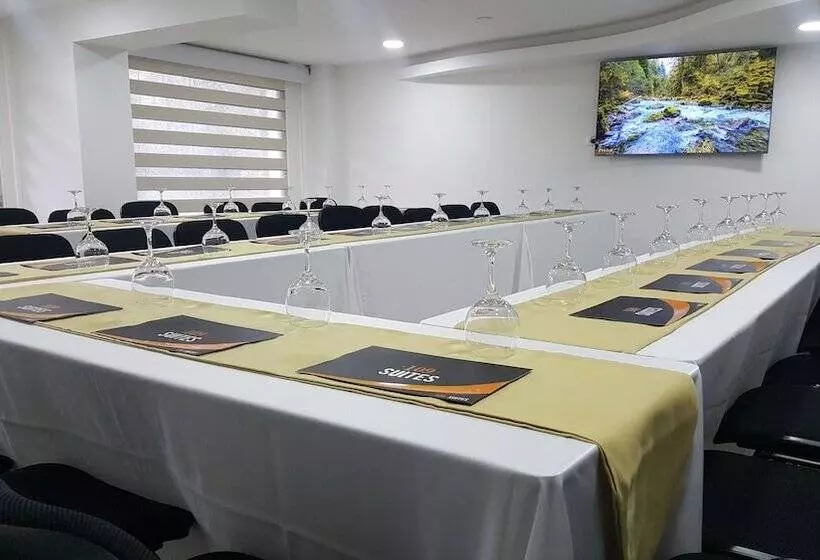 Fotos del hotel Suites 109 Gh Usaquén:  25