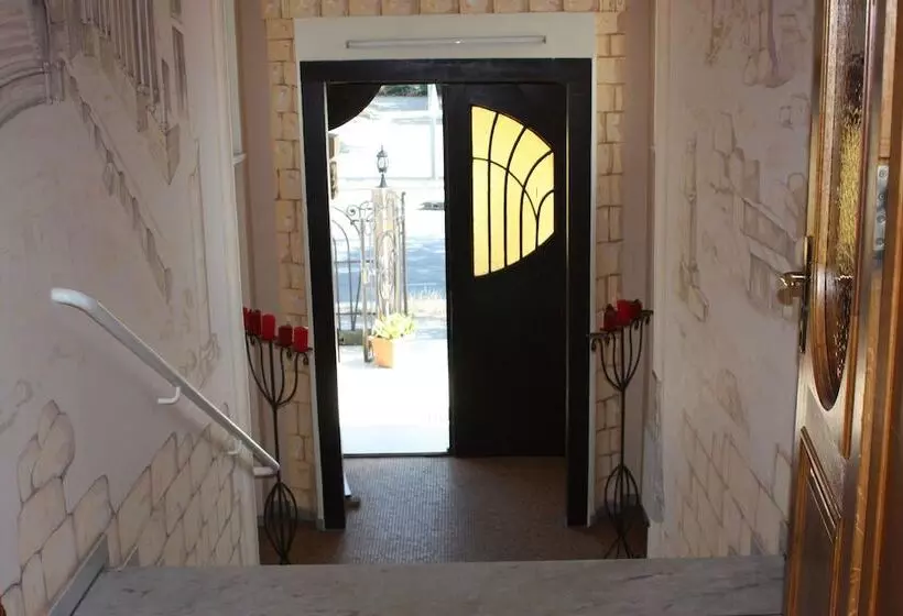 Fotos del hotel Villa De Baron:  14