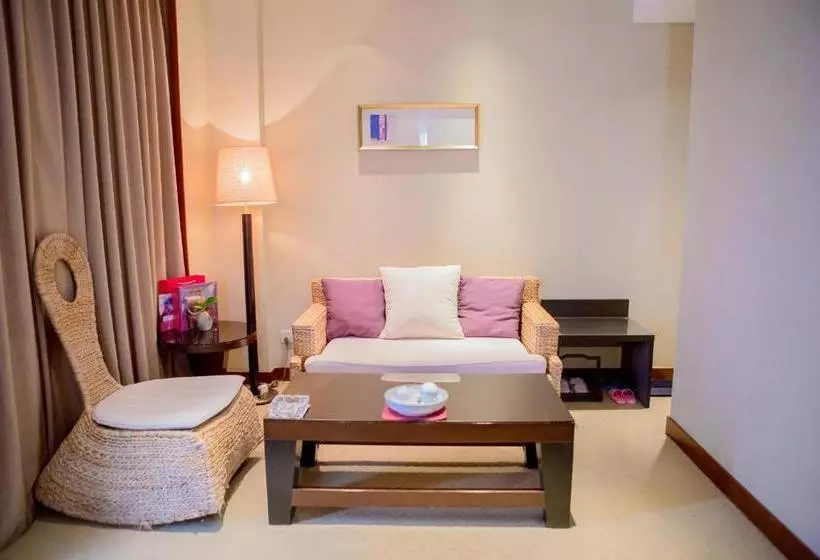 Fotos del hotel Golden Bay Resort:  13