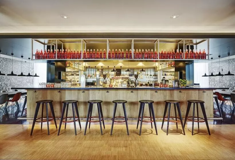 Fotos del hotel Citizenm Schiphol Airport:  13