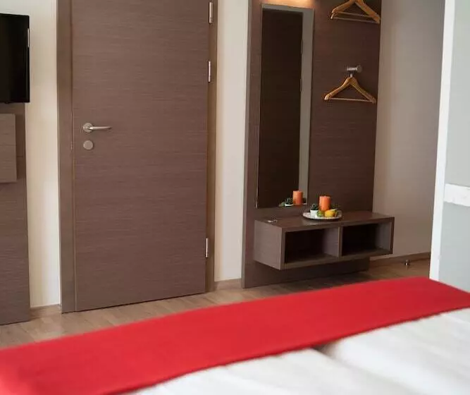 Fotos del hotel Orangerie:  21