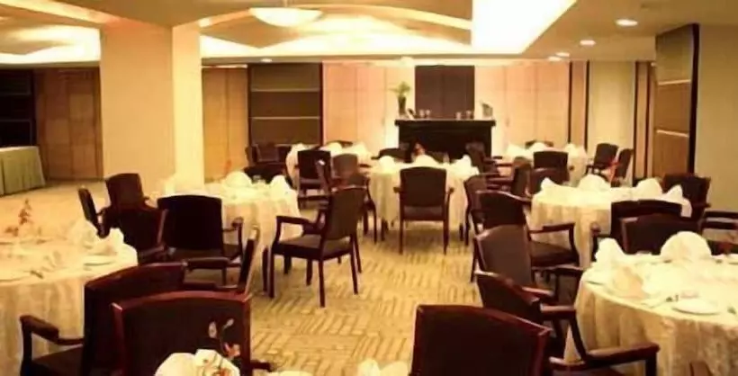 Fotos del hotel Minerva Grand Secunderabad:  21