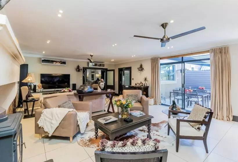 Fotos del hotel Sw1 Lodge:  2