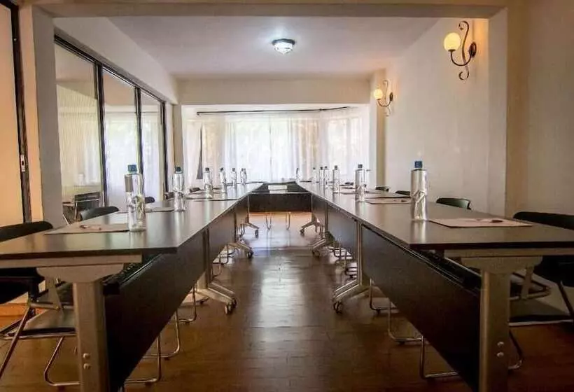 Fotos del hotel Wasini All Suite Hotel:  19